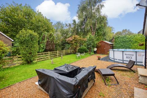 20 Templar Road, Temple Ewell, Dover, CT16 3DL