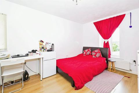 undefined, Newacres Road, London SE28