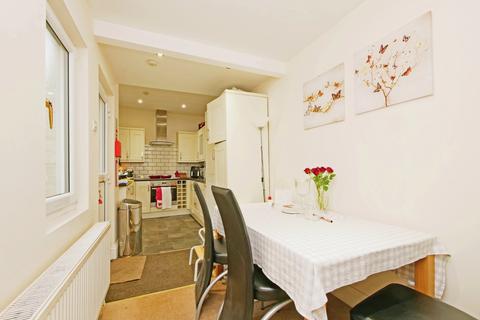 3 bedroom end of terrace house for sale, Wellington Street, North Yorkshire YO10