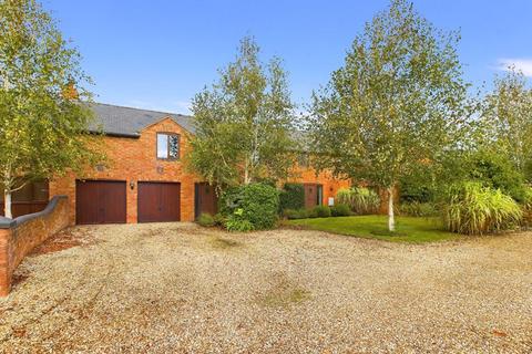 4 bedroom barn conversion for sale, The Hayloft, Sheriffs Lench