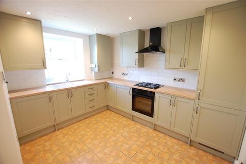 2 bedroom end of terrace house to rent, Castle Farm Road, Bristol BS15