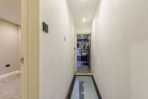 32 Orchard Road, Welling, DA16 1QG