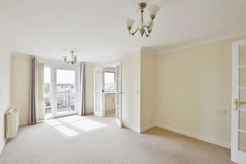 1 bedroom flat for sale, 118-124 Havant Road, Portsmouth PO6