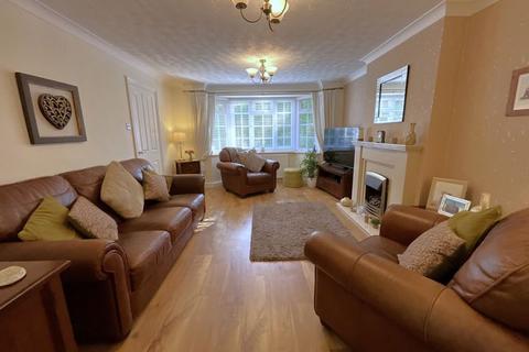 4 bedroom detached house for sale, Cloister Drive, Halesowen B62