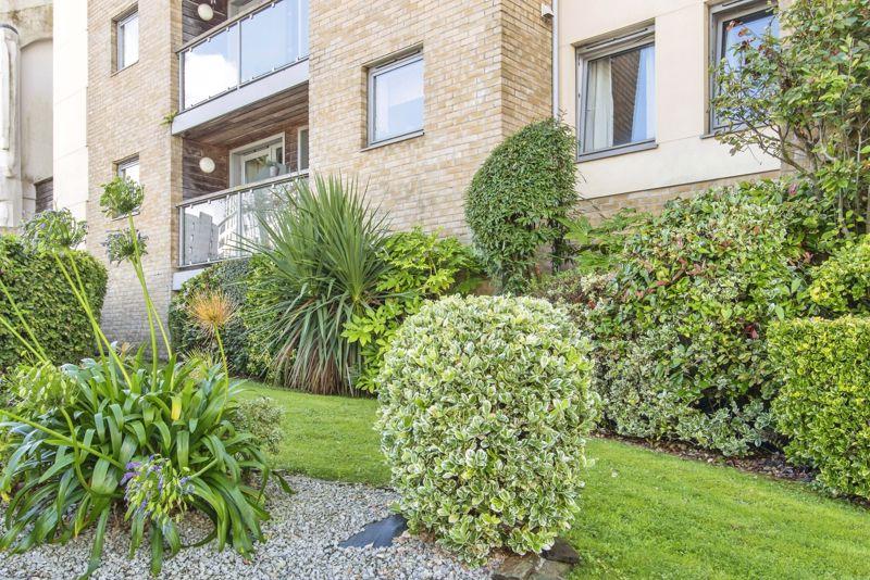 1 Millbay Road, Plymouth PL1 2 bed retirement property for sale £130,000