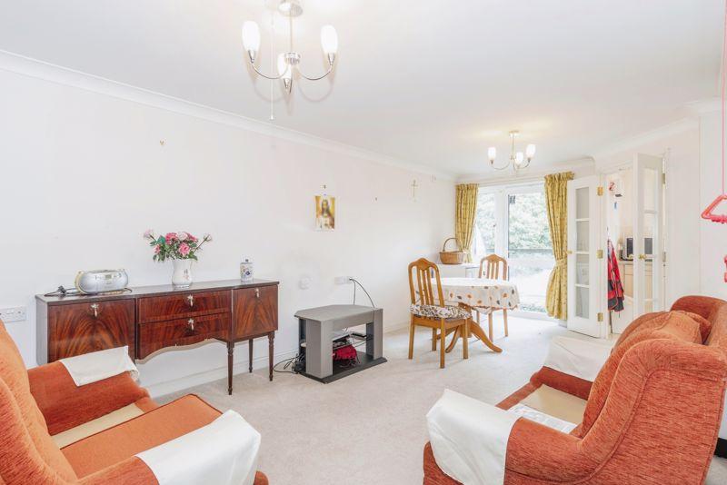 1 Millbay Road, Plymouth PL1 2 bed retirement property for sale £130,000