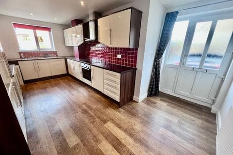 5 bedroom detached house for sale, 5 Woodland Court Chapeltown Sheffield S35 1TN