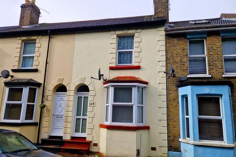 2 bedroom terraced house for sale, Kingswood Road Gillingham