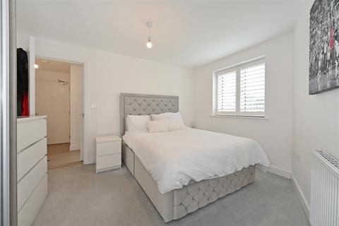 2 bedroom apartment to rent, 2 Steeplechase Way, Fotwell Avenue, Fontwell