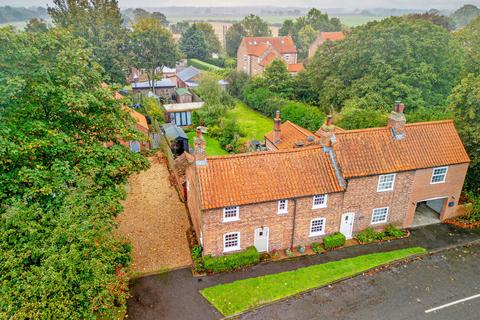 2 bedroom semi-detached house for sale, High Street, Lincoln LN6