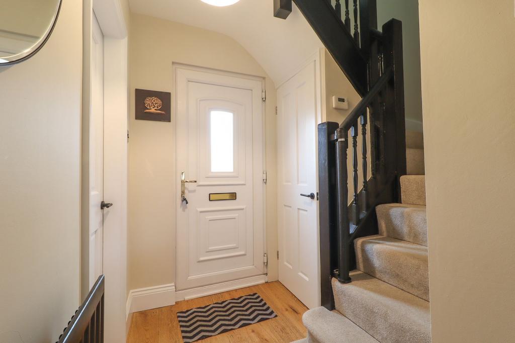 Parklands Drive, Loughborough, LE11 3 bed semidetached house for sale