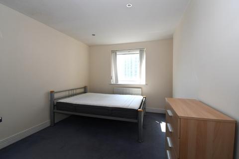 1 bedroom flat to rent, Wards Wharf Approach, London, E16