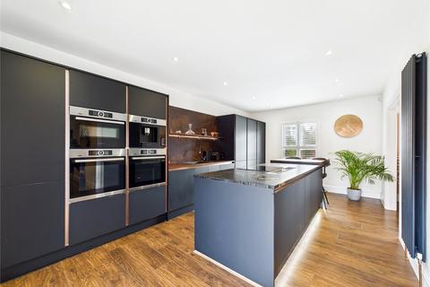 3 bedroom house for sale, The Rayleighs, Drury Road, Colchester, Essex, CO2