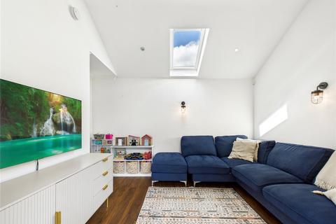 3 bedroom house for sale, The Rayleighs, Drury Road, Colchester, Essex, CO2