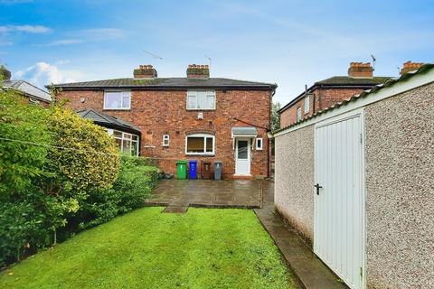 8 Ivylea Road, Manchester, M19 1WT