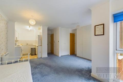 1 bedroom retirement property for sale, St. Marys Court, Terrace Road, St. Leonards-On-Sea