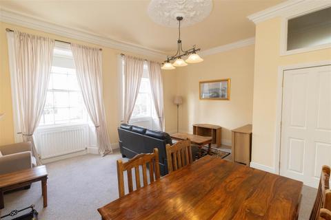 2 bedroom flat for sale, Northumberland Square, North Shields