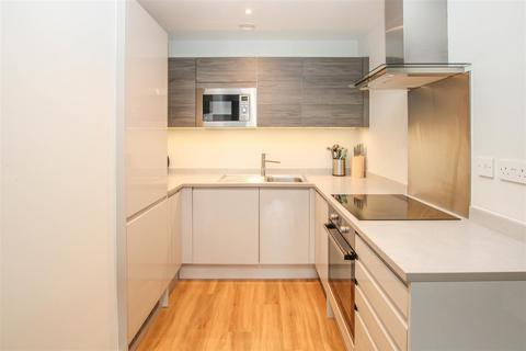 1 bedroom apartment for sale, William Hunter Way, Brentwood