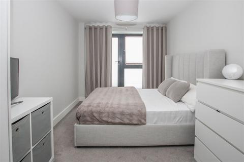 1 bedroom apartment for sale, William Hunter Way, Brentwood