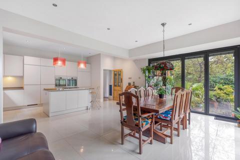 64 Culmington Road, London, W13 9NH