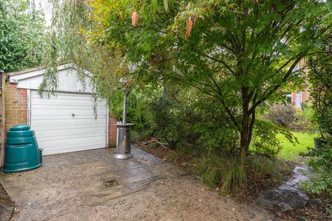 64 Culmington Road, London, W13 9NH
