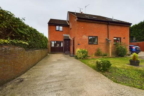 3 bedroom semi-detached house for sale, Firs Court, Aylesbury HP22