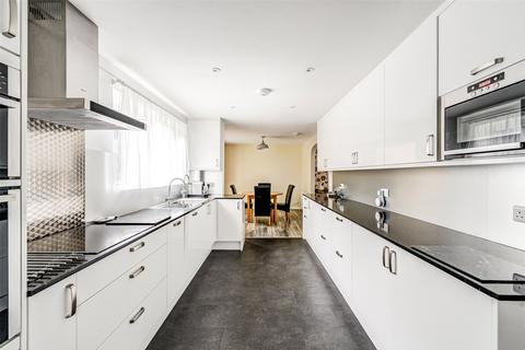4 bedroom detached house for sale, Prince William Close, Findon Valley, Worthing, West Sussex, BN14