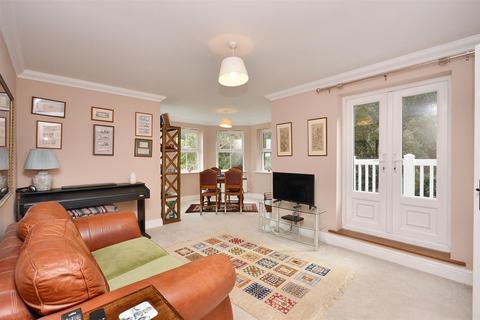 2 bedroom flat for sale, St. Annes Road, Eastbourne