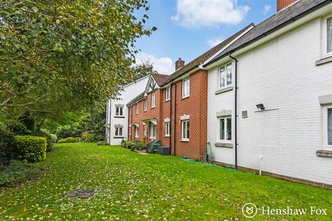 2 bedroom retirement property for sale, Alma Road, Romsey Town Centre, Hampshire