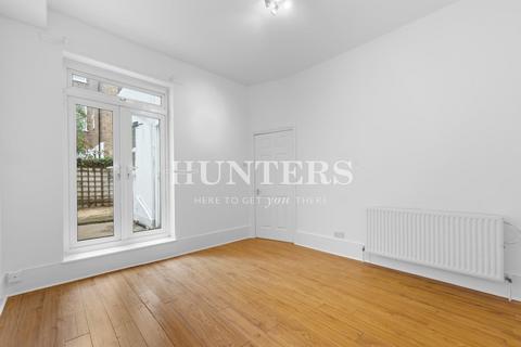 2 bedroom flat for sale, Cotleigh Road, London, NW6