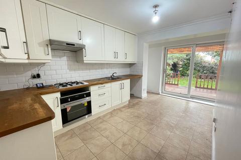 3 bedroom detached bungalow for sale, Blackburn Crescent, Chapeltown, S35