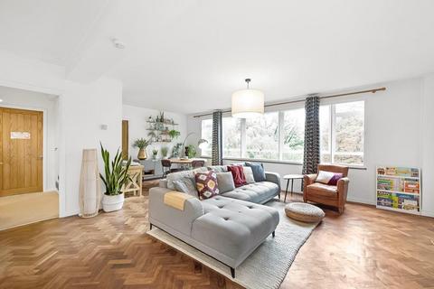 2 bedroom apartment for sale, Farquhar Road, London, SE19