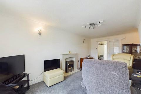 51 Bishops Avenue, Worcester, WR3 8XA