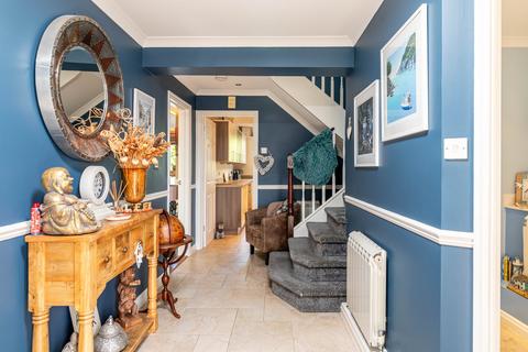 4 bedroom semi-detached house for sale, La Rue des Pres, St Saviour JE2