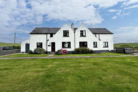 undefined, Glenluce DG8