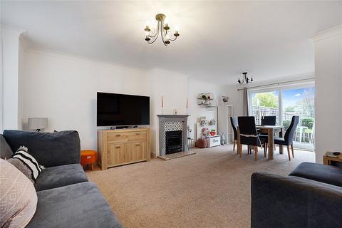 42 Benenden Road, Wainscott, Rochester, ME2 4NX