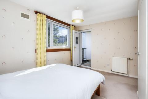 12/6 Oxgangs Avenue, Edinburgh, EH13 9JB