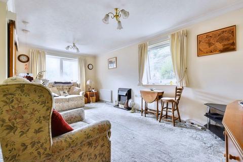 2 bedroom flat for sale, Verulam Place, St. Leonards-on-Sea, East Sussex, TN37 6QR