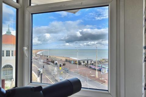 2 bedroom flat for sale, Verulam Place, St. Leonards-on-Sea, East Sussex, TN37 6QR