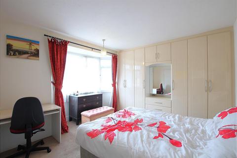 3 bedroom terraced house for sale, Tivoli Road, Hounslow TW4