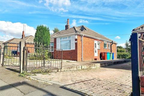 3 bedroom bungalow for sale, Rishworth Drive, New Moston, Manchester, Greater Manchester, M40