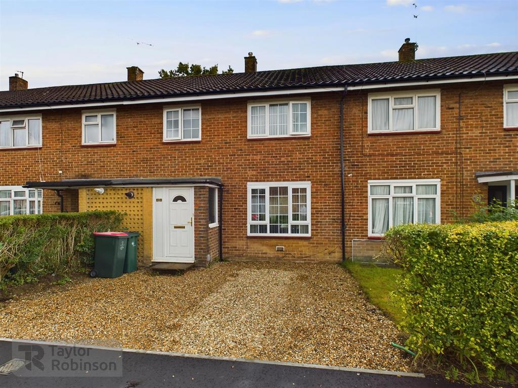 Langley Green, Crawley 3 bed house for sale £375,000