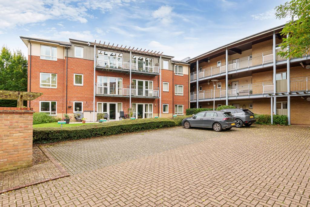 Front/Car Park