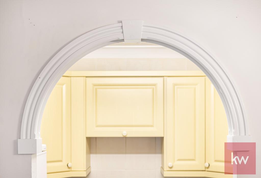 Archway to Kitchen