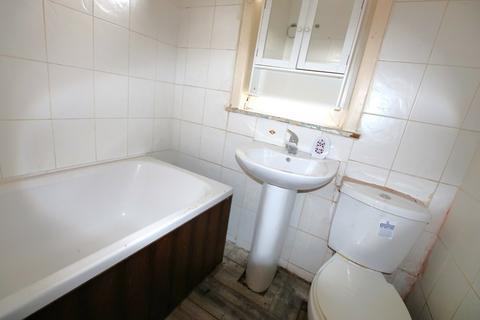 119 Redlam, Blackburn, BB2 1UN
