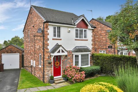 3 bedroom detached house for sale, Parkland View, Yeadon