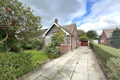 3 bedroom semi-detached bungalow for sale, Manor Close, Congleton