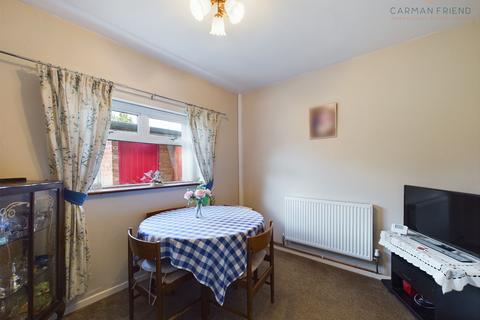 3 bedroom terraced house for sale, Woodlea Avenue, Upton, CH2