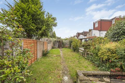 3 bedroom terraced house for sale, Lincoln Road, Enfield EN1