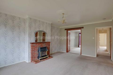 2 bedroom semi-detached bungalow to rent, Mill Croft, Soham